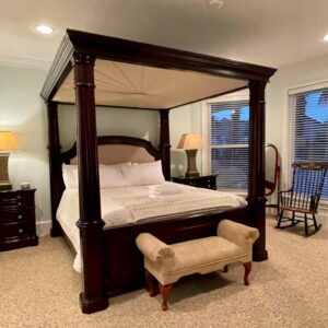 King Suite with Private Bath